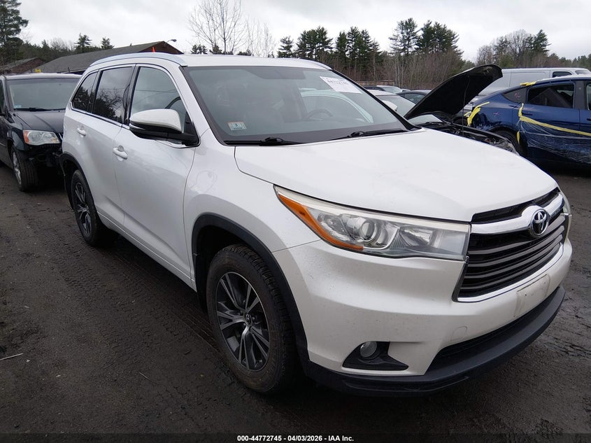 2016 Toyota Highlander Xle V6