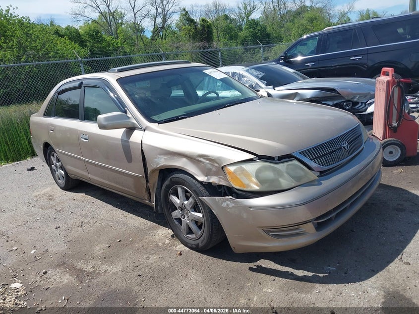 2001 TOYOTA AVALON XLS