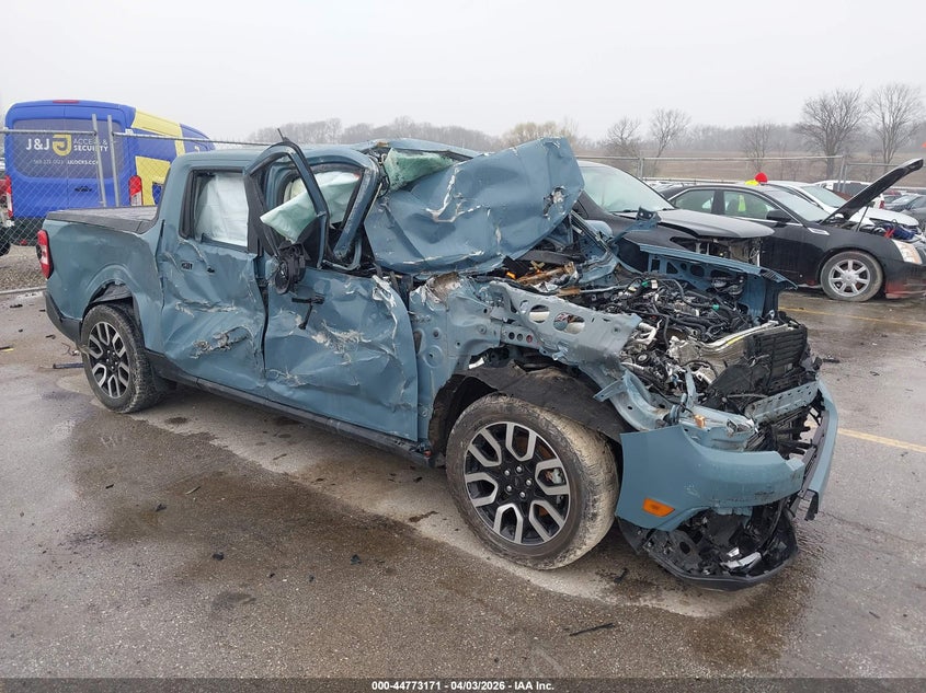 2023 Ford Maverick Lariat