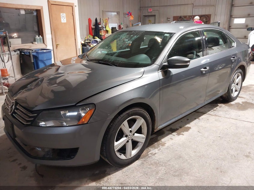 2013 Volkswagen Passat 2.5L Se