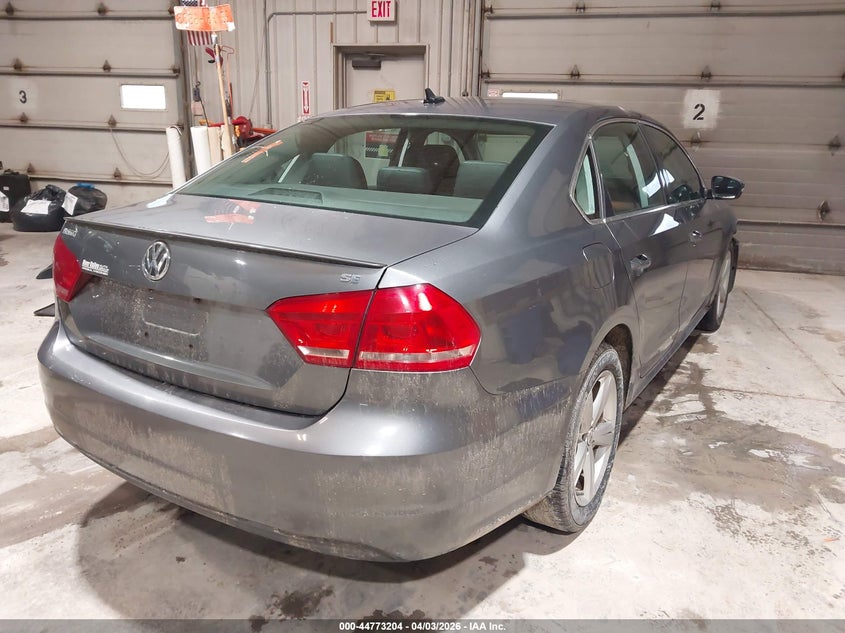 2013 Volkswagen Passat 2.5L Se