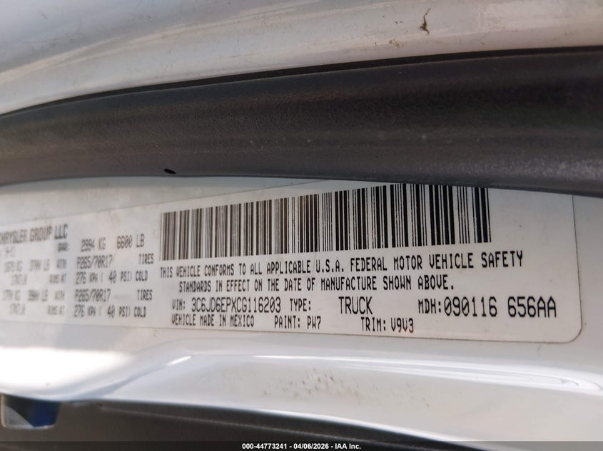 3C6JD6EPXCG116203 2012 Ram 1500 4.7 Ram Slt white
