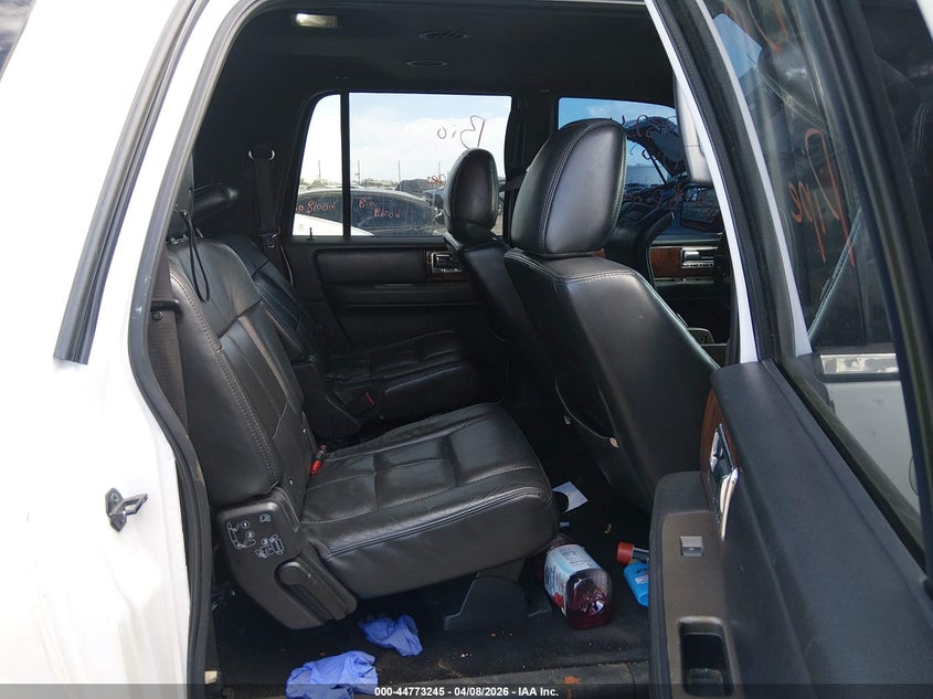 2012 Lincoln Navigator 5.4 white Lot 111044773245 Vin 5LMJJ3J52CEL00815