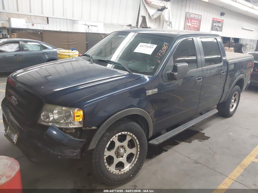 2005 FORD F-150 auction photo 2