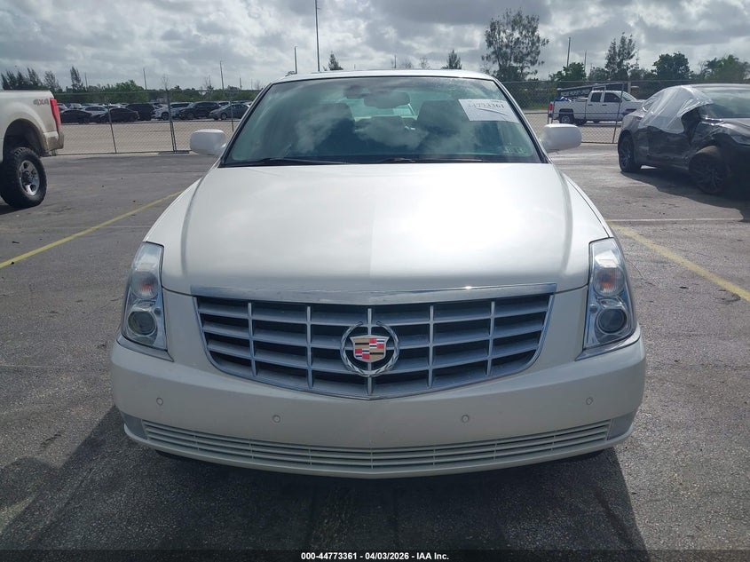 2009 Cadillac Dts 1Sd VIN: 1G6KD57Y89U104361 Lot: 44773361