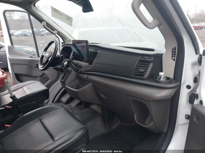 2022 Ford Transit-250