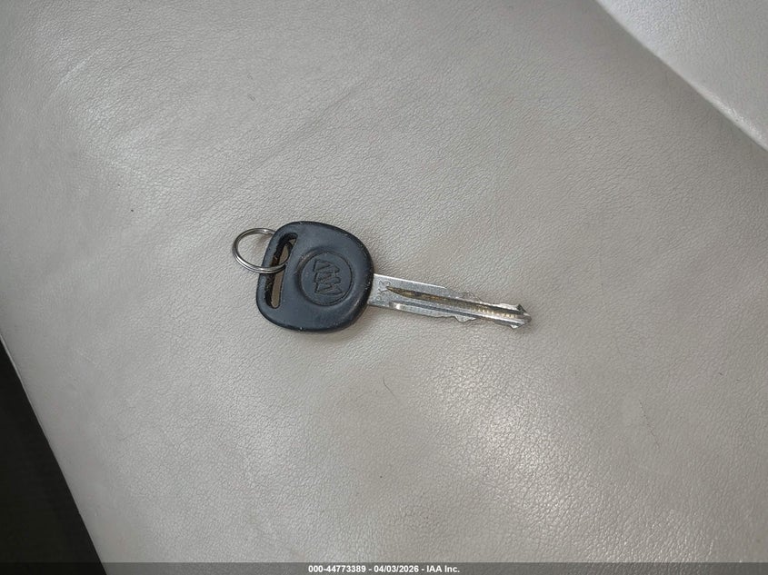 2005 Buick Lacrosse Cxl VIN: 2G4WD562251217108 Lot: 44773389