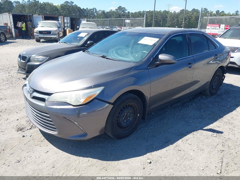 2016 Toyota Camry Le