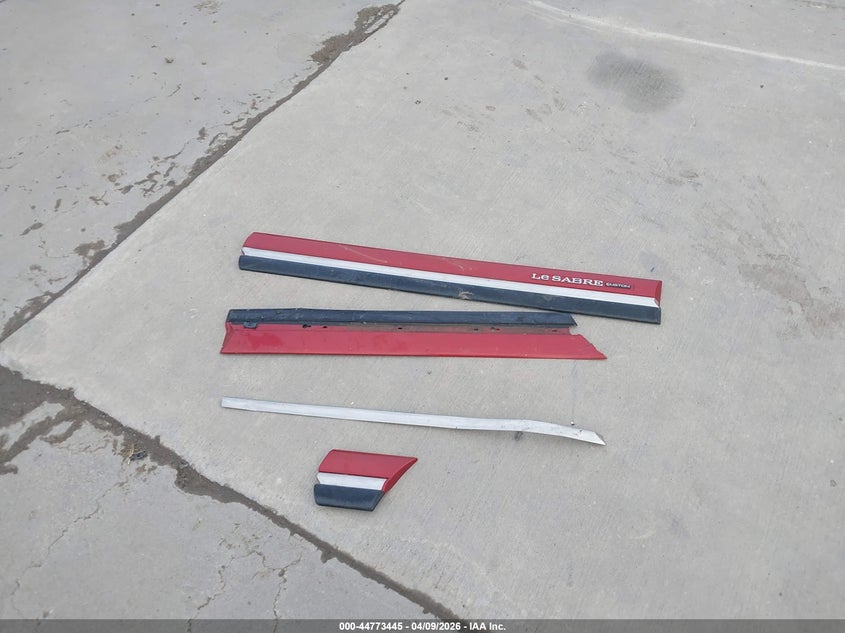 1998 Buick Lesabre Custom VIN: 1G4HP52K8WH523590 Lot: 44773445