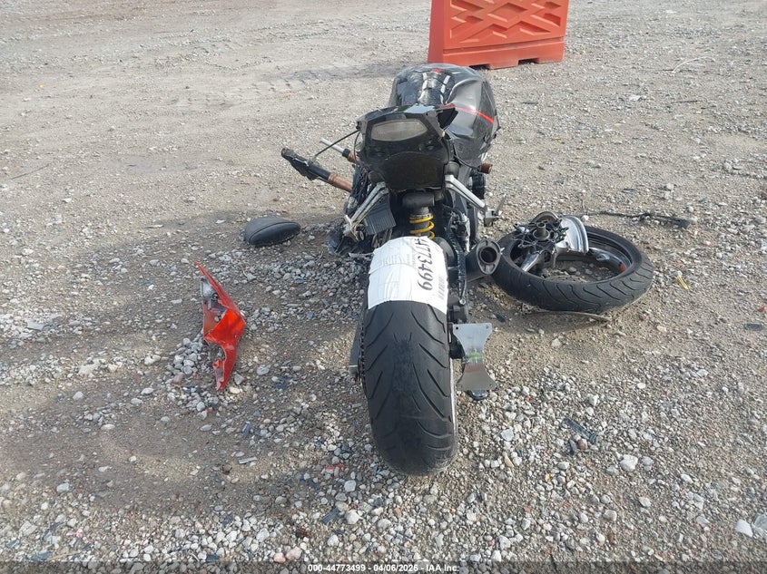 2007 Suzuki Gsx-R1000 VIN: JS1GT77A372107999 Lot: 44773499