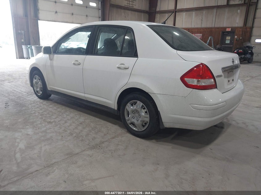 2011 NISSAN VERSA auction photo 3