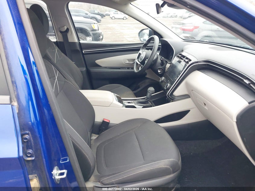 2022 Hyundai Tucson Se