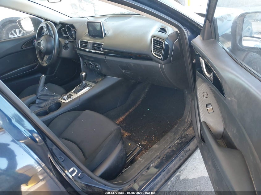 2015 Mazda Mazda3 I Sport