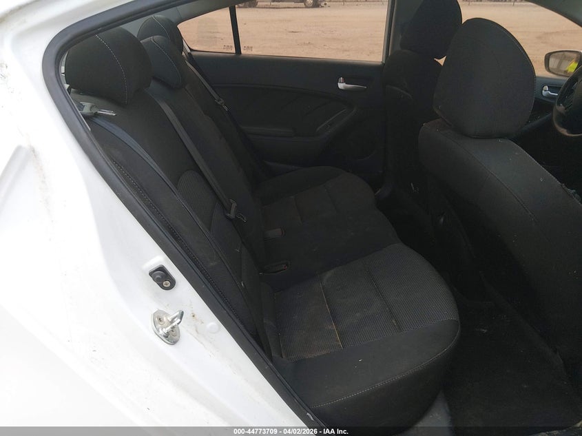 2018 KIA FORTE SEDAN 2.0L I-4 DOHC, VVT, 147HP