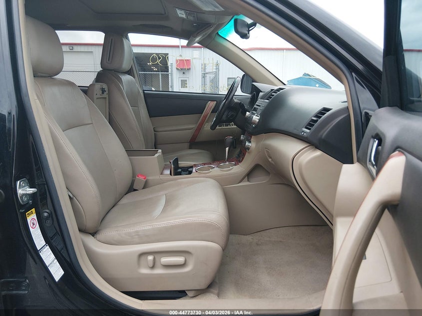 2010 Toyota Highlander Limited V6