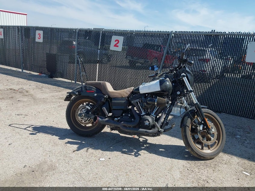 2017 Harley-Davidson Fxdls VIN: 1HD1GS811HC303466 Lot: 44773789