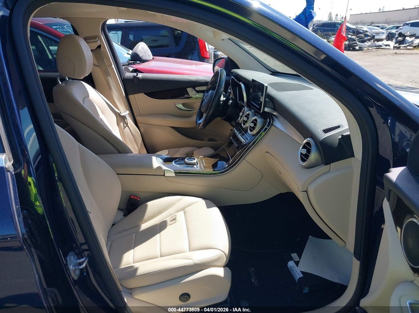 2019 Mercedes-Benz Glc 300