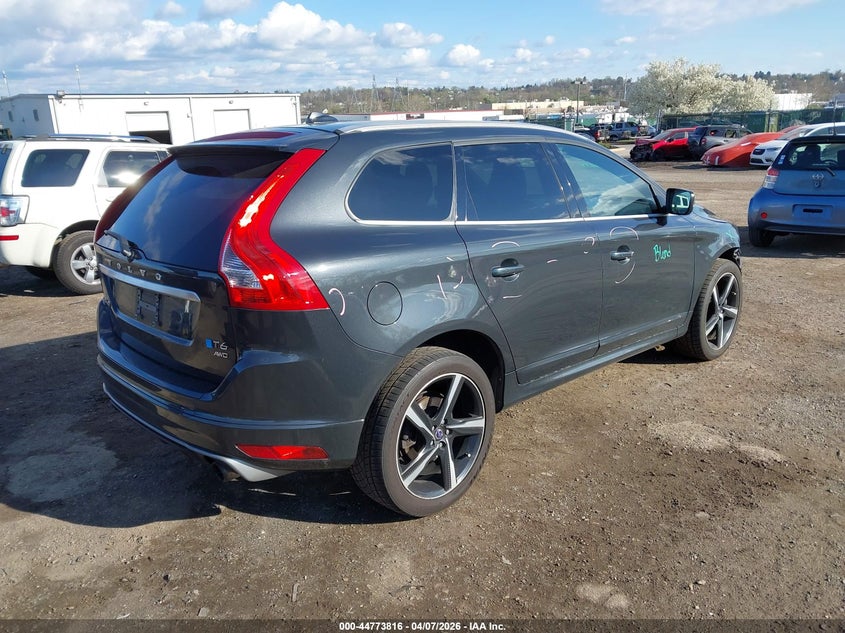 2014 Volvo Xc60 T6 R-Design Platinum