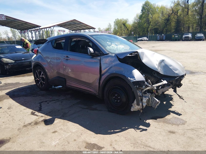 2019 TOYOTA C-HR LIMITED