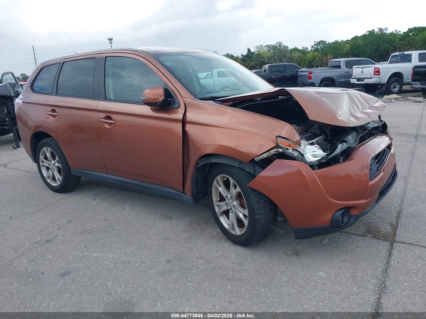 2014 Mitsubishi Outlander Se