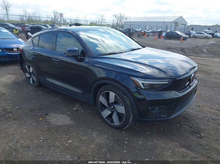 2023 Volvo C40 Recharge Pure Electric Twin Ultimate