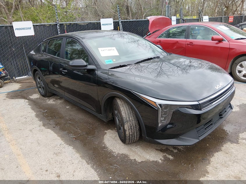 2025 Kia K4