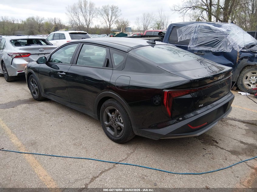 2025 KIA K4 auction photo 3
