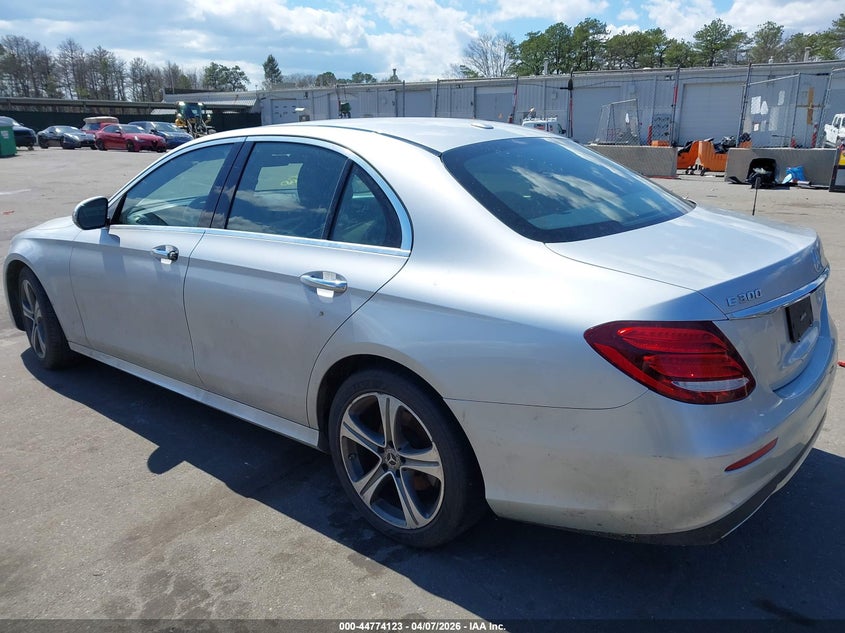 2019 MERCEDES-BENZ E 300 auction photo 3