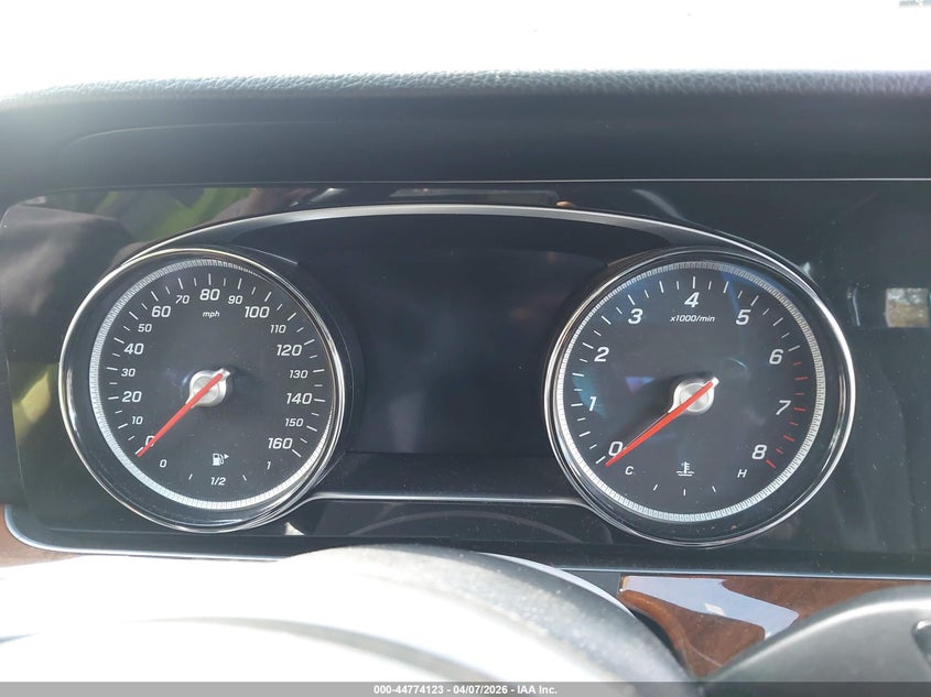 2019 MERCEDES-BENZ E 300 auction photo 7