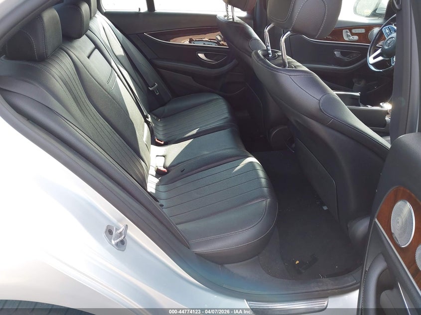 2019 MERCEDES-BENZ E 300 auction photo 8