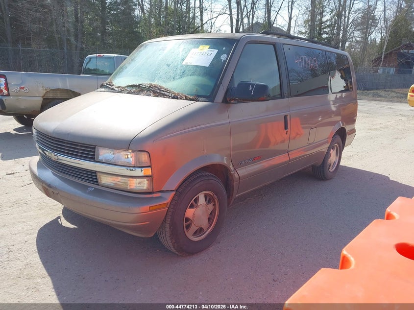 1999 Chevrolet Astro