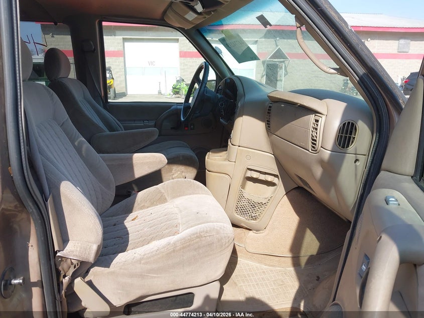 1999 Chevrolet Astro