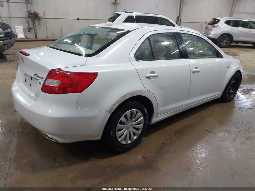 2010 Suzuki Kizashi S