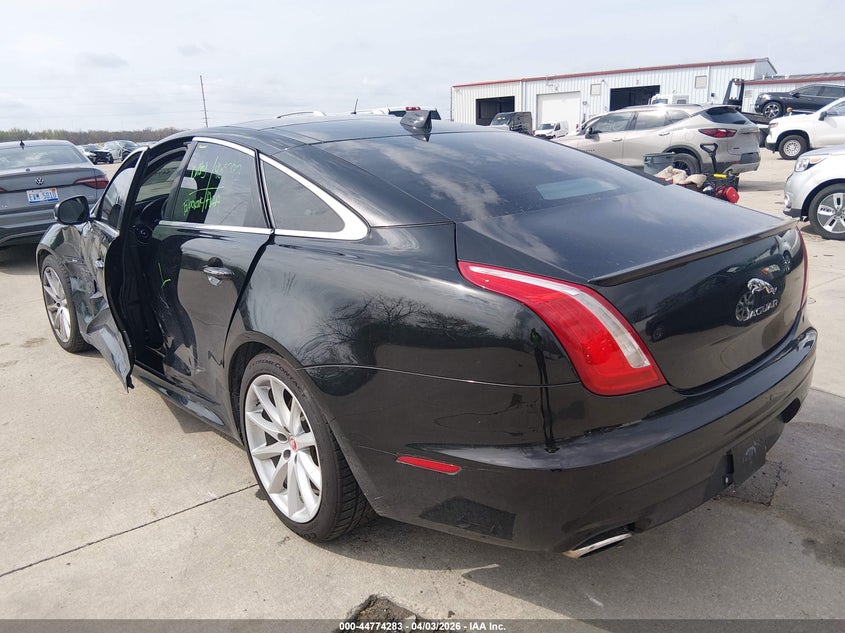 2016 Jaguar Xj R-Sport