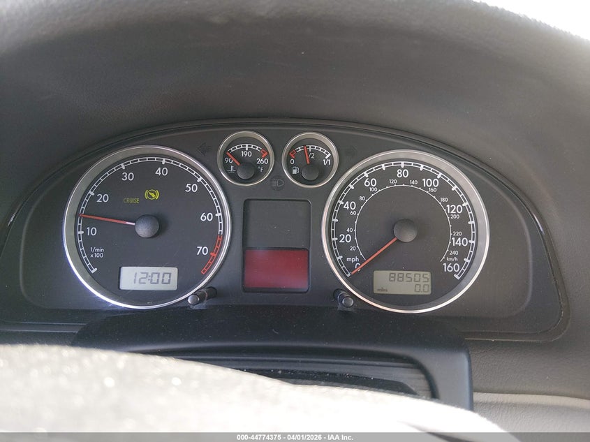 2002 Volkswagen Passat Gls VIN: WVWPD63B62P352979 Lot: 44774375