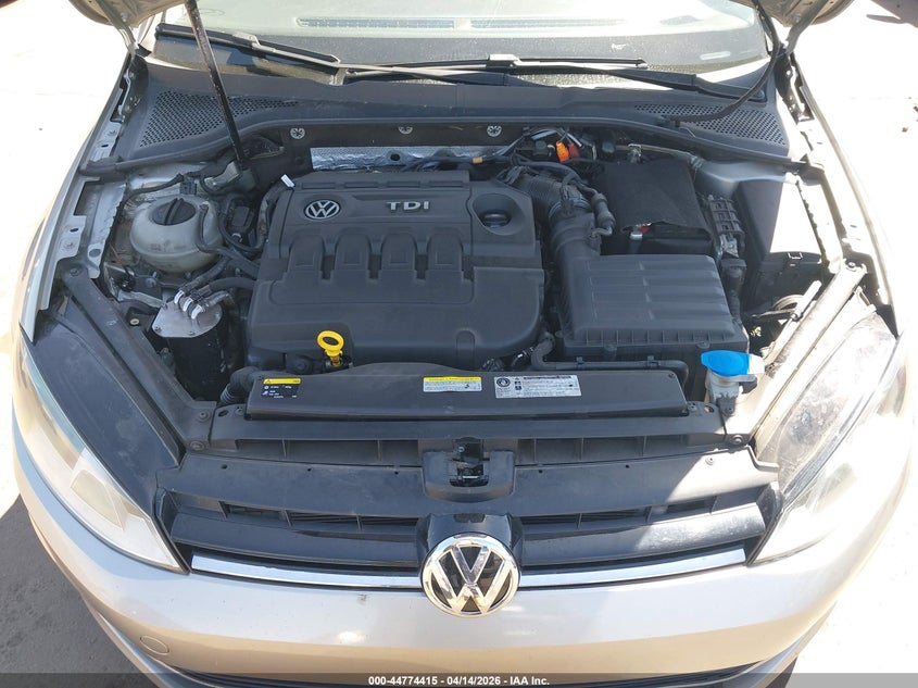 2015 Volkswagen Golf Tdi Se 4-Door VIN: 3VW2A7AU7FM029630 Lot: 44774415