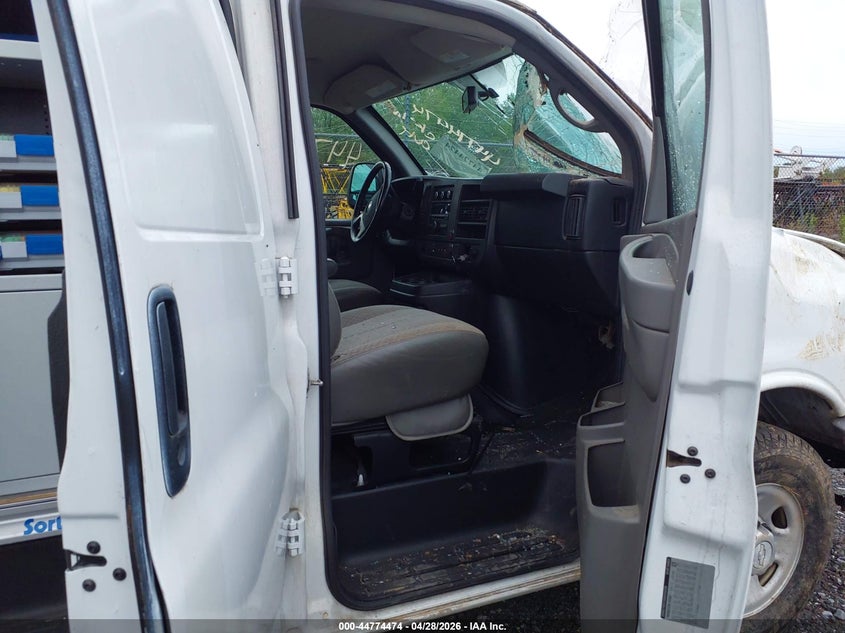 2015 Chevrolet Express 2500 Work Van
