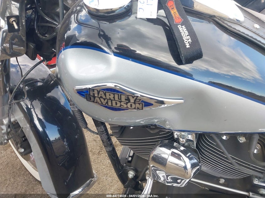 2013 Harley-Davidson Flstc Heritage Softail Classic VIN: 1HD1BWV13DB049091 Lot: 44774538