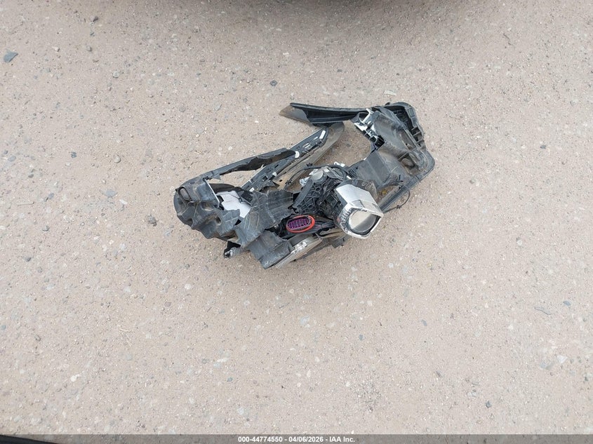 2020 Volkswagen Atlas Cross Sport 3.6L V6 Se W/Technology/3.6L V6 Se W/Technology R-Line VIN: 1V2YE2CA1LC213996 Lot: 44774550