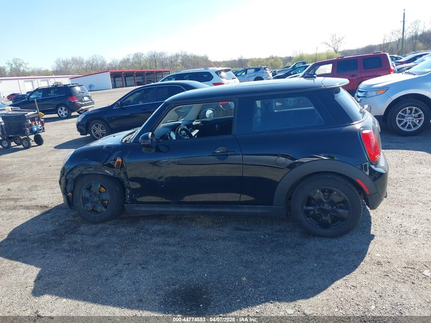 2014 Mini Hardtop Cooper VIN: WMWXM5C59ET935219 Lot: 44774553
