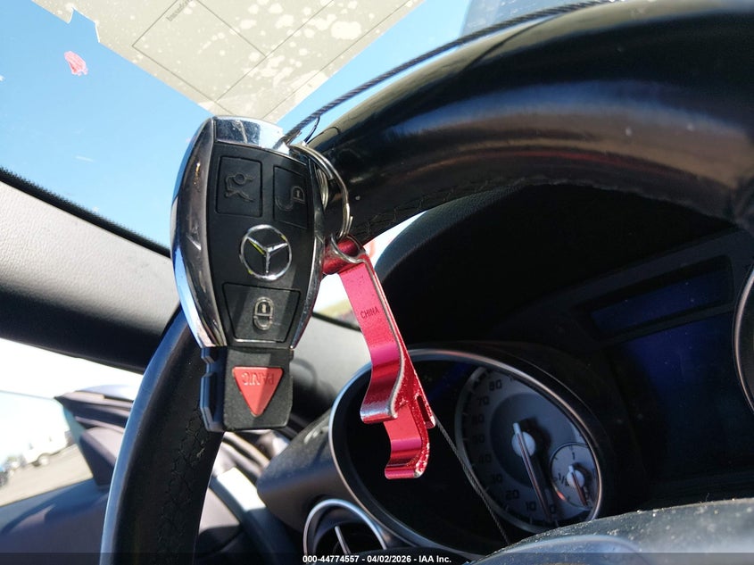 2013 Mercedes-Benz Slk 250 VIN: WDDPK4HA8DF073865 Lot: 44774557