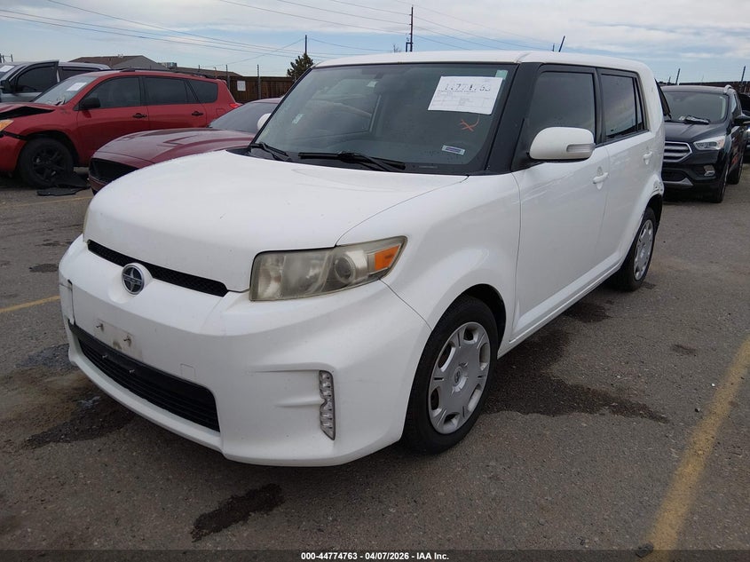 Vin: jtlze4fe2dj033248, lot: 45272011, scion xb 20132