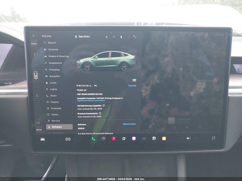 2022 Tesla Model X Dual Motor All-Wheel Drive VIN: 7SAXCAE59NF354790 Lot: 44774850