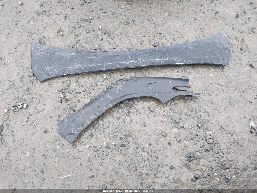 2022 Tesla Model X Dual Motor All-Wheel Drive VIN: 7SAXCAE59NF354790 Lot: 44774850