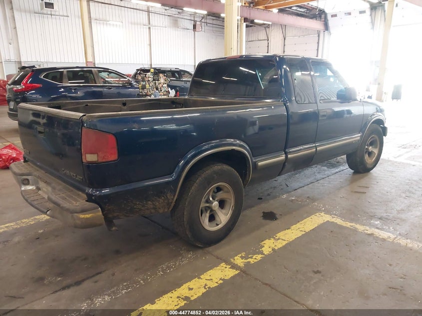 2000 Chevrolet S-10 Ls