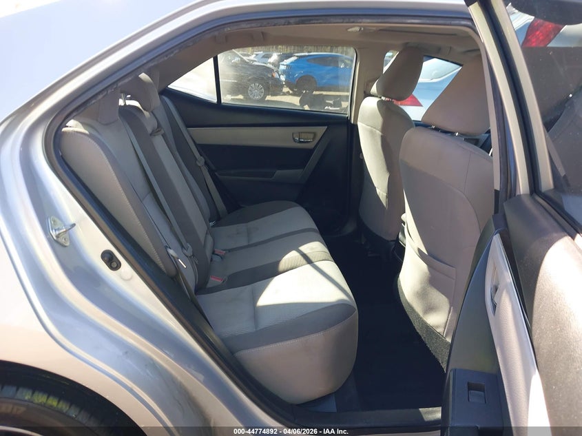 2019 Toyota Corolla 1.8 Le silver Lot 111044774892 Vin 2T1BURHE2KC169480