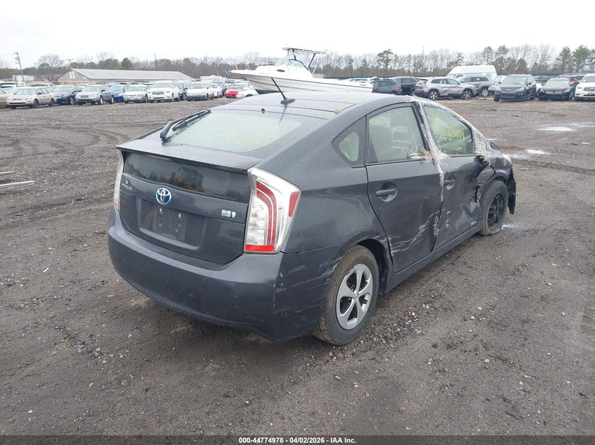 2014 Toyota Prius Three