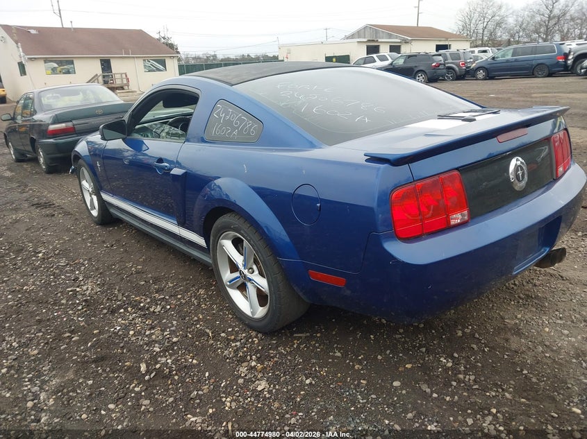 2007 Ford Mustang V6 Deluxe/V6 Premium