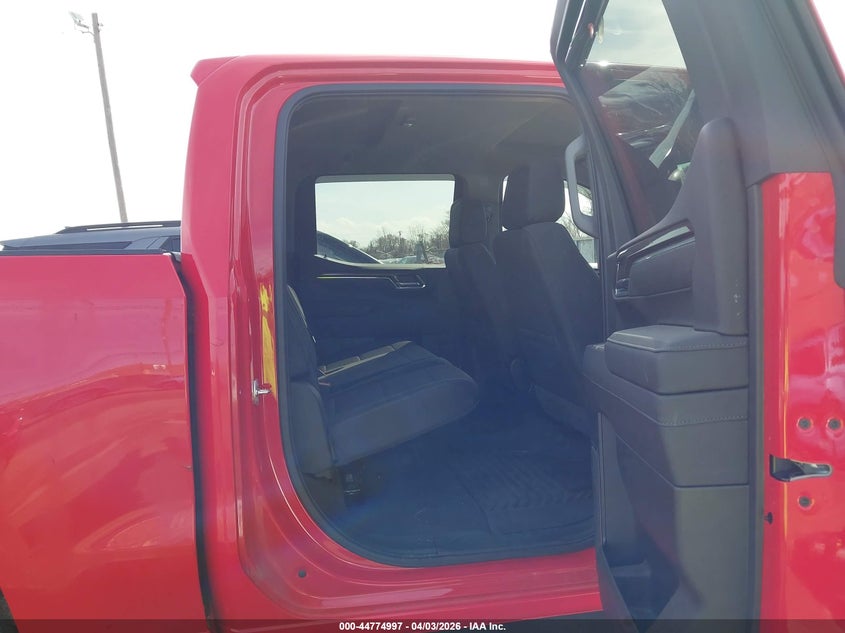 2025 CHEVROLET SILVERADO 1500 4WD SHORT BED LT WITH 2FL — Photo 8