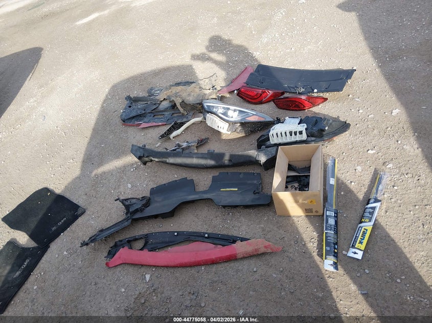 2019 Infiniti Q60 3.0T Red Sport 400 VIN: JN1FV7EK5KM360555 Lot: 44775058